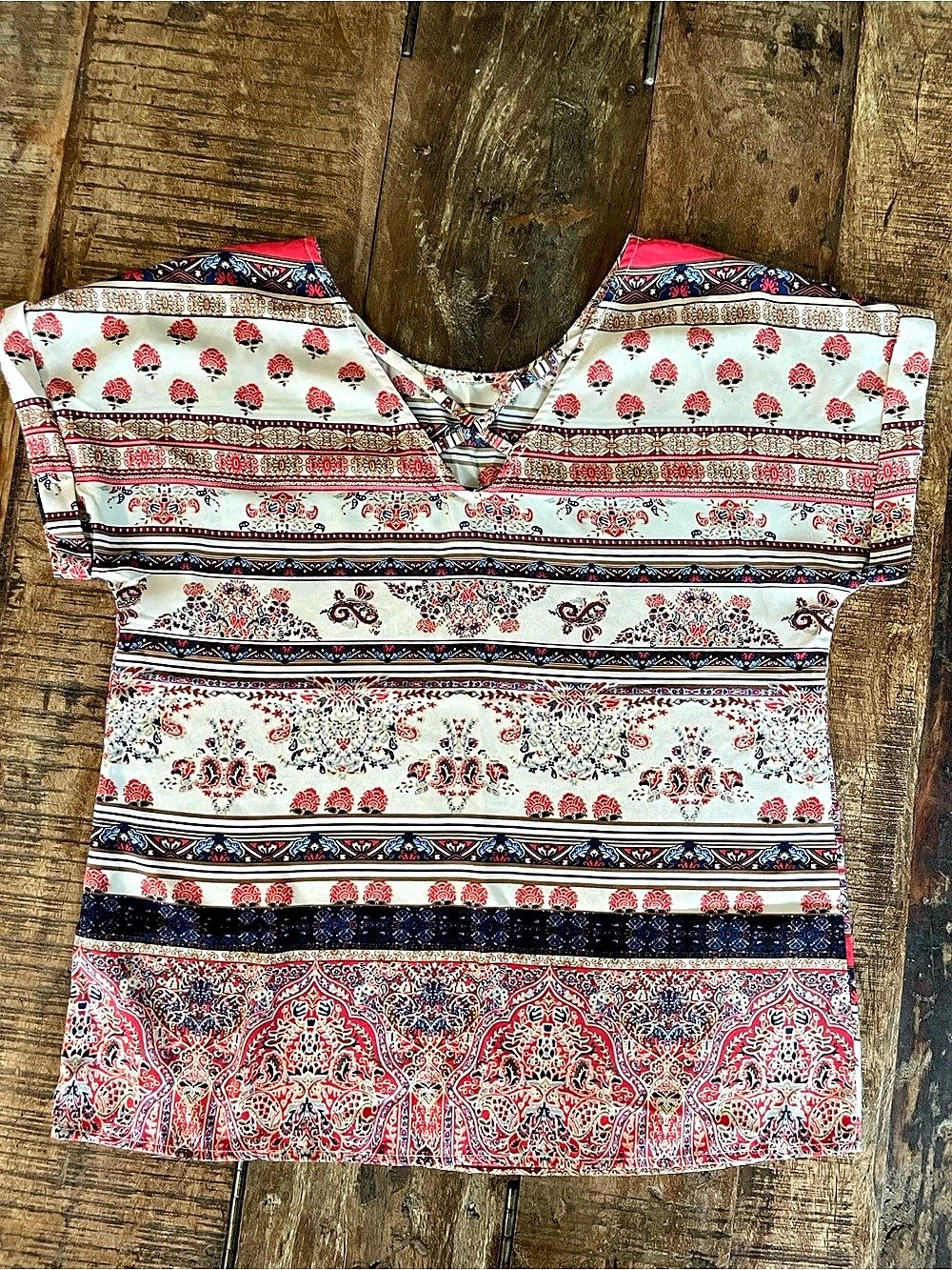 Skies Are Blue Paisley Short Sleeve Top in Red & Blue